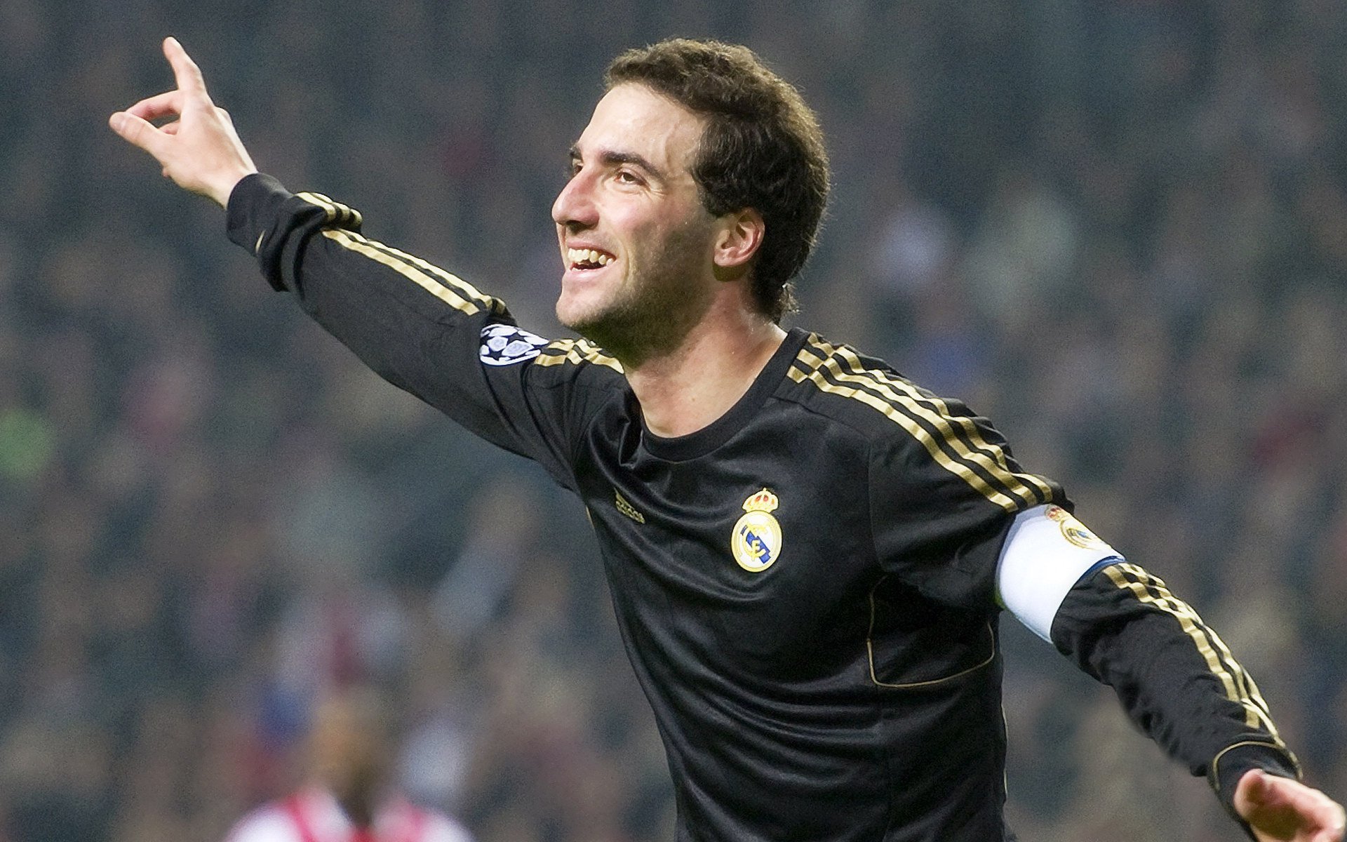 Kaiyun官方登录入口-巴萨通过轮换保持全队高强度状态，巴萨互换  第2张