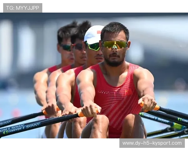 中国赛艇队强势冲刺登顶世界